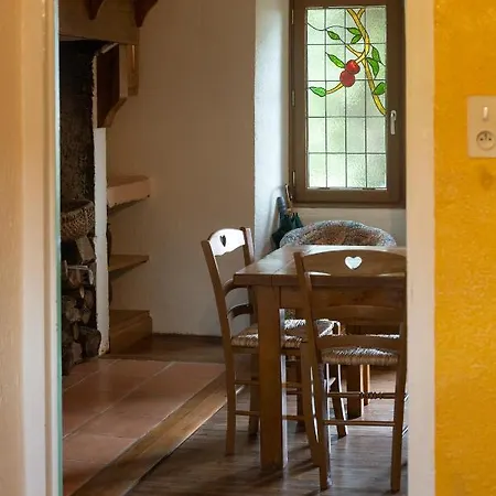 Hébergement de vacances La Bessière à *