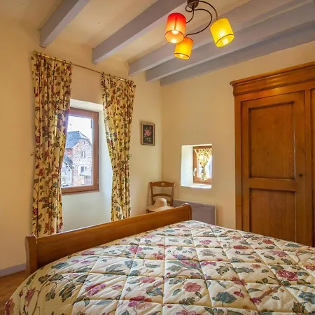 La Bessière à Hébergement de vacances Mouret